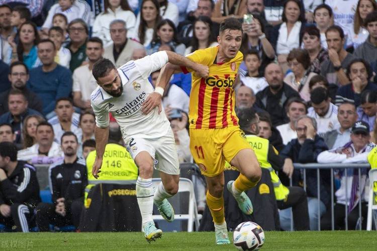 西甲生死战！西班牙人主场捍卫尊严，拉帕马斯能否逆袭？