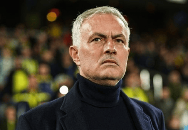 一夜2巨星官宣新东家！德布劳内意甲争冠，萨内去土超，穆帅难了